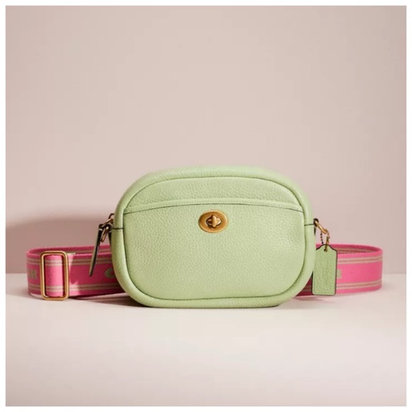 COACH Pistachio Green Leather Oval Camera Bag, Crossbody Guitar Strap (Pink) - Picture 16 of 17